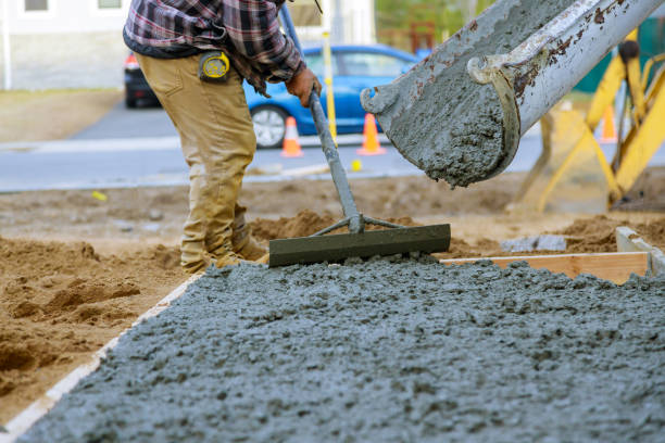 Best Concrete Sidewalk Installation in Enon, VA